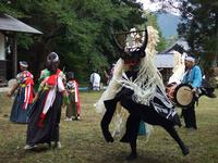 鱒沢獅子踊り